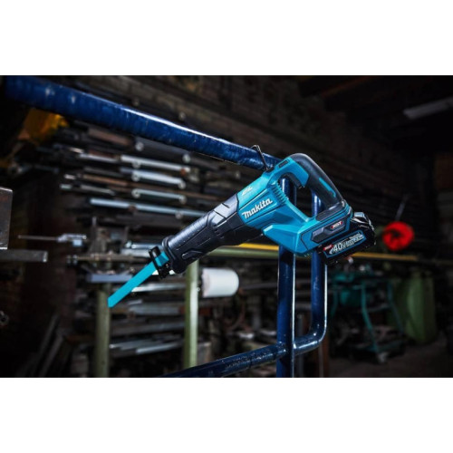 Сабельная пила Makita JR001GZ аккум. 3000ход/мин Сабельная пила Makita JR001GZ аккум. 3000ход/мин