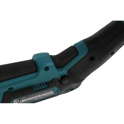 Сабельная пила Makita JR105DZ аккум. 3300ход/мин Сабельная пила Makita JR105DZ аккум. 3300ход/мин