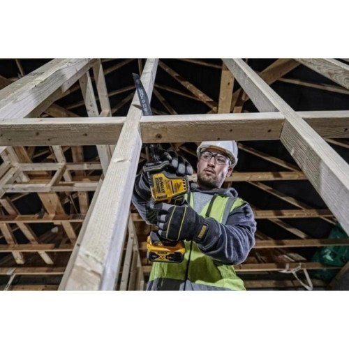 Сабельная пила DeWalt DCS369N аккум. 2800ход/мин