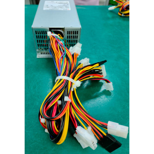 Блок питания серверный/ Server power supply Qdion Model U2A-B20500-S P/N:99SAB20500I1170110 2U Single Server Power 500W Efficiency 80+, Cable connector: C14 Блок питания серверный/ Server power supply Qdion Model U2A-B20500-S P/N:99SAB20500I1170110 2U Single Server Power 500W Efficiency 80+, Cable connector: C14