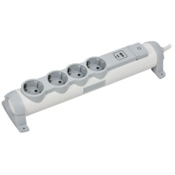 Удлинитель/ COMFORT Удлинитель У04К 4 места 2P+PE 1,5м 3х1,5мм2 16А USB A+C 20Вт белый