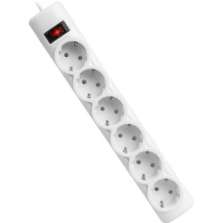 Сетевой фильтр Defender DFS 153 3 м, белый, 6 розеток/ Surge Protector Defender DFS 153 3m, white, 6 outlets