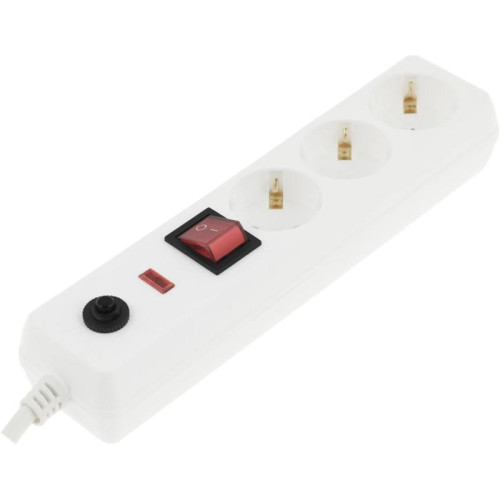 Сетевой фильтр IEK СФ-03К 1.5м (3 розетки) белый (коробка)