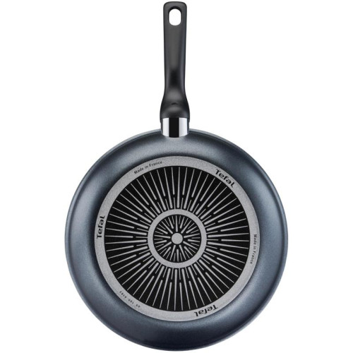 Сковорода/ Сковорода Tefal Force 4218926 круглая 26см покрытие: Titanium ручка несъемная (с крышкой) черный (9100048322)