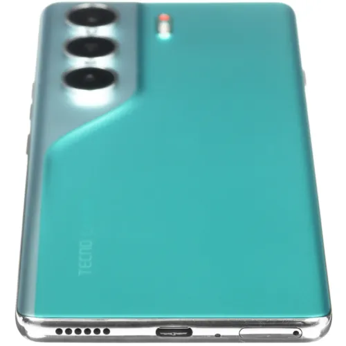 Смартфон Tecno Camon 40 256Gb 8Gb зеленый моноблок 3G 4G 6.78 Смартфон Tecno Camon 40 256Gb 8Gb зеленый моноблок 3G 4G 6.78