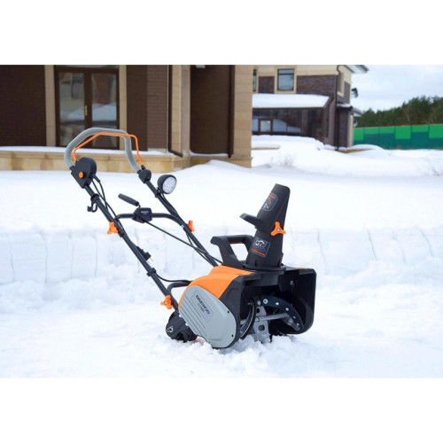 Снегоуборщик электр. Daewoo DAST 2600E 2.6кВт Снегоуборщик электр. Daewoo DAST 2600E 2.6кВт