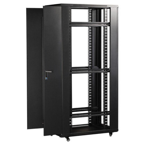 Шкаф коммутационный Lanmaster Business (TWT-CBB-22U-6X10-P1) напольный 22U 600x1000мм пер.дв.перфор. задн.дв.перфор.2-хст. 2 бок.пан. 800кг черный IP20