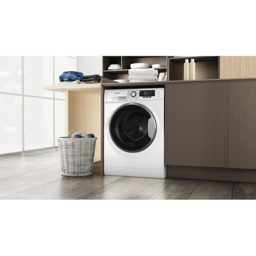 Стиральная машина Hotpoint NSD 6239 S VE RU класс: A загр.фронтальная макс.:6кг белый инвертер