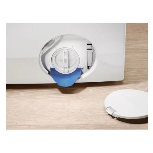 Стиральная машина Electrolux EW6F1481E класс: A загр.фронтальная макс.:8кг Стиральная машина Electrolux EW6F1481E класс: A загр.фронтальная макс.:8кг