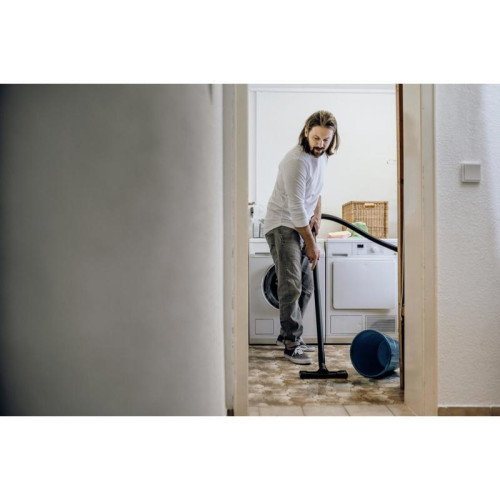 Строительный пылесос Karcher WD 2 Plus S V-15/4/18 1000Вт (уборка: сухая/сбор воды) желтый