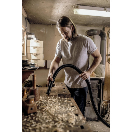 Строительный пылесос Karcher WD 2 Plus V-12/4/18 1000Вт (уборка: сухая/сбор воды) желтый