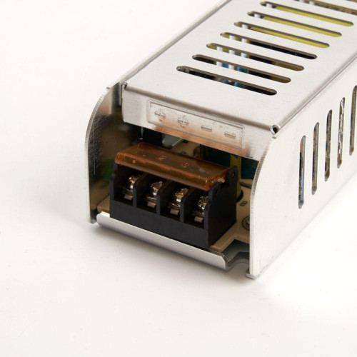 Драйвер светодиодный/ Драйвер светодиодный LED 100w 12v Драйвер светодиодный/ Драйвер светодиодный LED 100w 12v