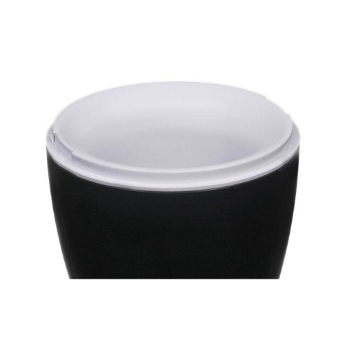 Кофемолка Starwind SGP8426 200Вт сист.помол.:ротац.нож вместим.:80гр черный