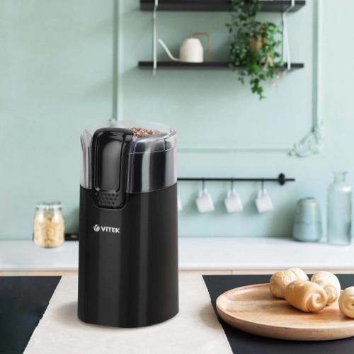 Кофемолка Vitek VT-7124 BK 150Вт сист.помол.:ротац.нож вместим.:60гр черный Кофемолка Vitek VT-7124 BK 150Вт сист.помол.:ротац.нож вместим.:60гр черный
