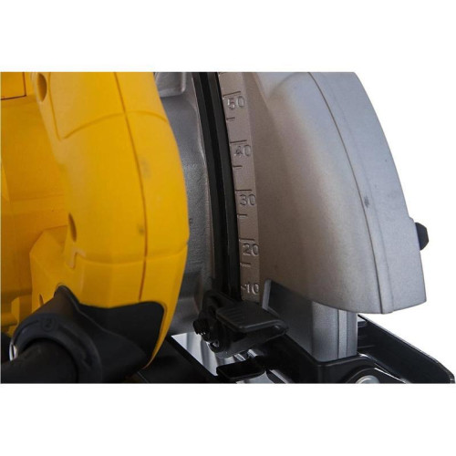 Циркулярная пила (дисковая) DeWalt DWE560K 1350Вт (ручная) D диска.:184мм (6687415) Циркулярная пила (дисковая) DeWalt DWE560K 1350Вт (ручная) D диска.:184мм (6687415)