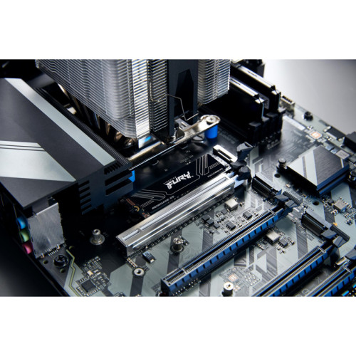 Твердотельный накопитель/ Kingston SSD Fury Renegade, 4096GB, M.2(22x80mm), NVMe, PCIe 5.0 x4, 3D TLC, R/W 14800/14000MB/s, IOPs 2 200 000/2 200 000, TBW 4000, DWPD 0.5 (60 мес)