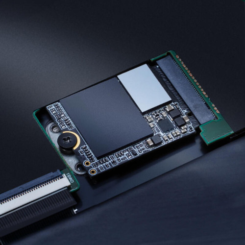 Твердотельный накопитель/ ADATA SSD GAMMIX S55, 2000GB, M.2(22x30mm), NVMe, PCIe 4.0 x4, 3D NAND, R/W 5000/3200MB/s, IOPs -/-, TBW 450, DWPD 0.1 (5 лет)