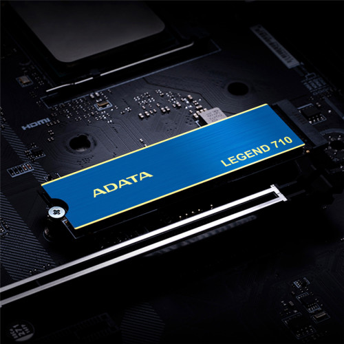 Твердотельный накопитель/ ADATA SSD LEGEND 710, 512GB, M.2(22x80mm), NVMe 1.4, PCIe 3.0 x4, 3D NAND, R/W 2400/1000MB/s, IOPs 90 000/150 000, TBW 130, DWPD 0.23, with Heat Sink (3 года)