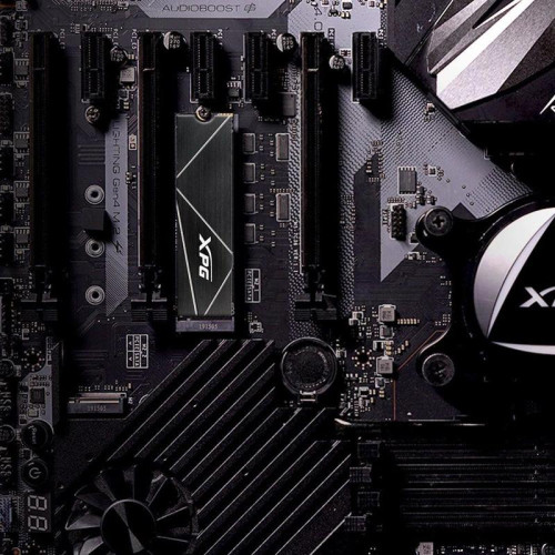 Твердотельный накопитель A-Data PCIe 4.0 x4 512GB AGAMMIXS70B-512G-CS XPG Gammix S70 Blade M.2 2280 [AGAMMIXS70B-512G-CS]