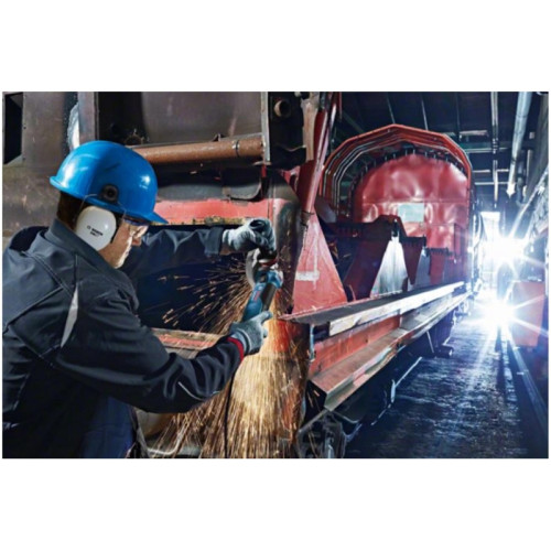 Углошлифовальная машина Bosch GWS 19-125 CIE 1900Вт 11500об/мин рез.шпин.:M14 d=125мм (060179P002)