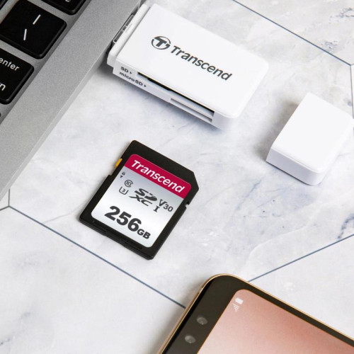 Флеш карта SDXC 256GB Transcend TS256GSDC300S w/o adapter Флеш карта SDXC 256GB Transcend TS256GSDC300S w/o adapter