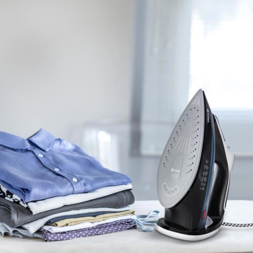 Утюг/ Утюг Vitek VT-8304 2400Вт черный/белый/синий