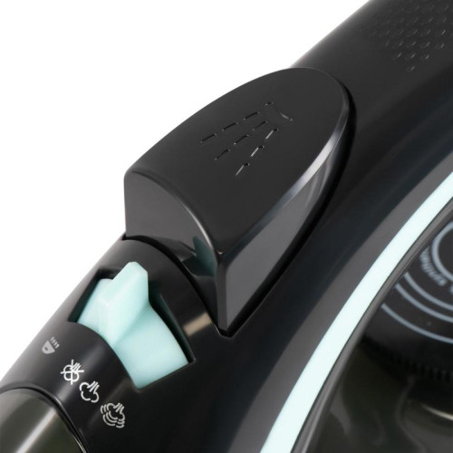 Утюг/ Утюг Vitek VT-8335 2600Вт черный