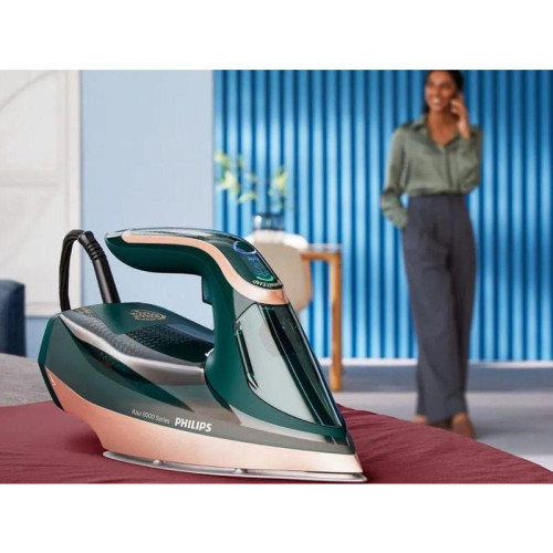 Утюг/ Утюг Philips DST8030/70 3000Вт зеленый
