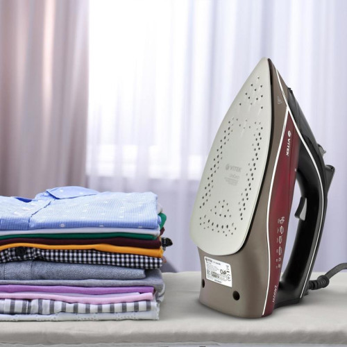 Утюг/ Утюг Vitek VT-1240 2400Вт бордовый