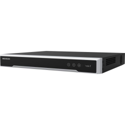 16-ти канальный IP-видеорегистратор c PoE