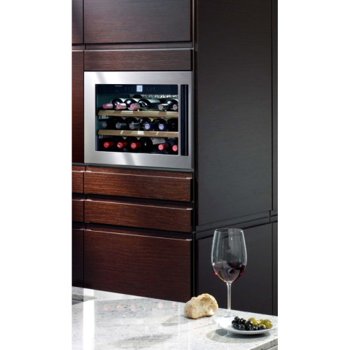 Винный шкаф Liebherr/ Винный шкаф Liebherr, ВхШхГ 455Х591х522 мм, монотемпературный, вместимость 18 бут