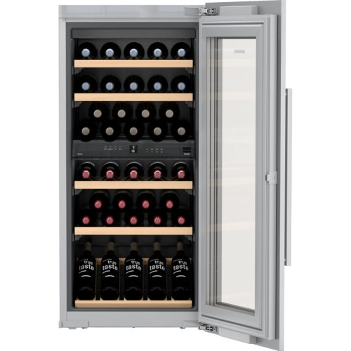 Винные шкафы LIEBHERR/ Винный шкаф LIEBHERR, высота ниши 122см, ВхШхГ 1218х557х553 мм, под декоративную панель