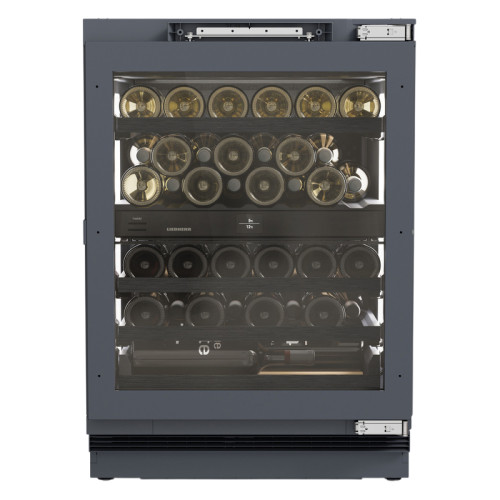 Винные шкафы Liebherr/ Vinidor Selection, высота 86-92 см, 2 темп. зоны, дверь стеклопакет, door-on-door panel ready: установка фасадной рамки, TipOpen, сенсорный дисплей Touch&Swipe. Важно: увеличенная высота встраивания: 86-92 см