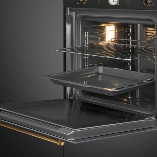Встраиваемый духовой шкаф SMEG/ Встраиваемый духовой шкаф SMEG, 60 см, Coloniale, 50-260 градусов, часы/таймер, галогенная подсветка, 9 режимов, поворотные переключатели Coloniale, пиролиз, автоматическое отключение, петли Soft Close, полезный объем 65 л, Встраиваемый духовой шкаф SMEG/ Встраиваемый духовой шкаф SMEG, 60 см, Coloniale, 50-260 градусов, часы/таймер, галогенная подсветка, 9 режимов, поворотные переключатели Coloniale, пиролиз, автоматическое отключение, петли Soft Close, полезный объем 65 л,
