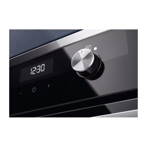 Встраиваемые электрические духовки ELECTROLUX/ Духовой шкаф с паром SteamBake, основной цвет - нержавеющая сталь, утапливаемые переключатели,ЖК-дисплей, будильник, таймер отключения, отложенный старт, хромированные направляющие из нержавеющей стали Easy E
