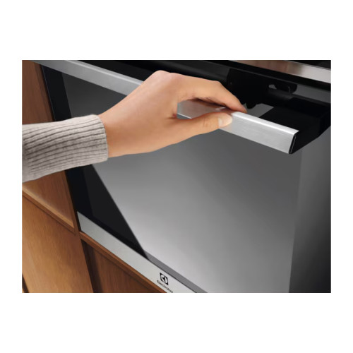 Встраиваемый духовой шкаф/ электрический с конвекцией, объем 72 л, 17 режимов, очистка каталитическая, 3 стекла в дверце, направляющие проволочные + телескопические (1 уровень),нержавеющая сталь