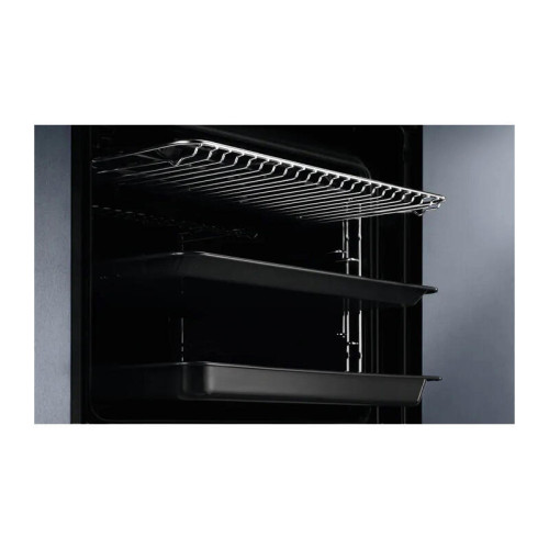 Встраиваемые электрические духовки ELECTROLUX/ Электрический духовой шкаф с конвекцией, приготовление на пару, объем 72 л, 10 режимов, автопрограммы, очистка пиролитическая, 3 стекла в дверце, направляющие проволочные + телескопические (1 уровень)