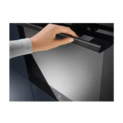 Встраиваемые электрические духовки ELECTROLUX/ Встраиваемые электрические духовки ELECTROLUX EOD4P57H Электрический духовой шкаф  с конвекцией, приготовление на пару, объем 72 л, автопрограммы, очистка пиролитическая, 3 стекла в дверце, направляющие прово