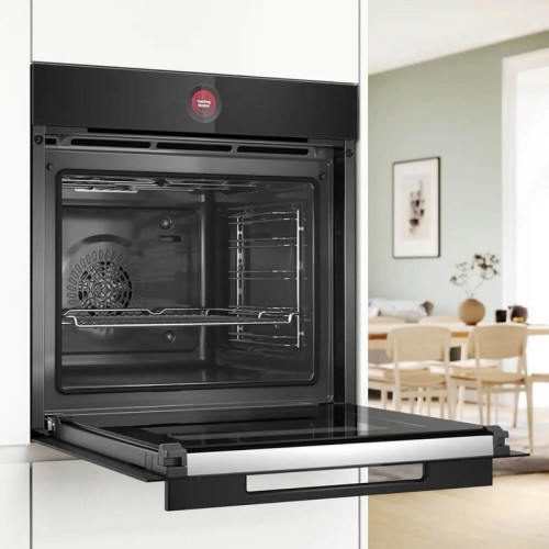 Встраиваемая электрическая духовка BOSCH/ Встраиваемая электрическая духовка BOSCH HBG9742B1S Accent Line. Встраиваемый духовой шкаф с 14 режимами нагрева,контроль температуры от 30 °C до 300 °C,объем 71 л,Eco Clean Direct,TFT сенсорный дисплей,дверь с So