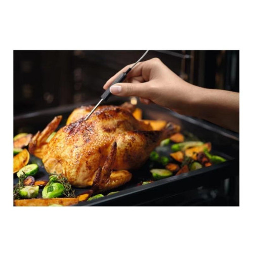 Духовой шкаф Электрический/ Духовой шкаф Электрический Electrolux EOC8P39WZ черный