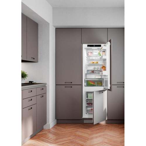 Холодильник/ Холодильник Liebherr ICNd 5123 001 2-хкамерн. (ICND 5123)