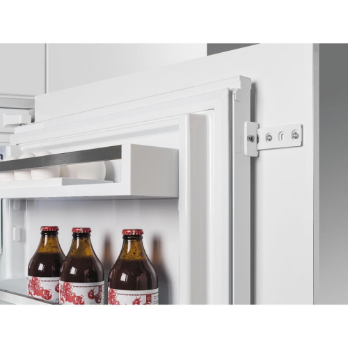 Встраиваемый холодильник LIEBHERR/ EIGER, ниша 178, Plus, BioFresh, без МК, door sliding Встраиваемый холодильник LIEBHERR/ EIGER, ниша 178, Plus, BioFresh, без МК, door sliding