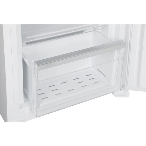 Холодильник/ Холодильник Hyundai HBR 1786 2-хкамерн. белый