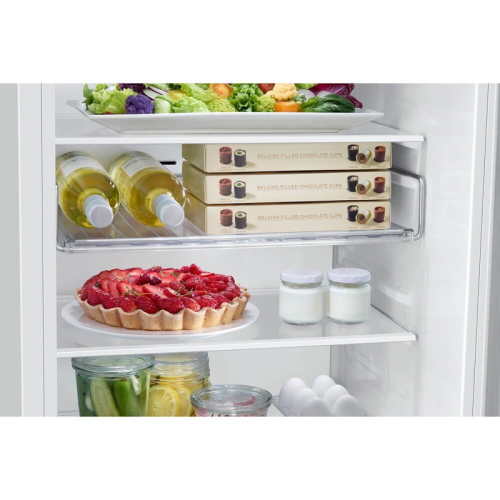 Встраиваемый холодильник Samsung/ 177.5x54x55, Встраиваемый холодильник, All-Around Cooling, 267 л, Full No Frost, инверторный уомпрессор, SpaceMax, Зона свежести, полка Easy Slide, скользящие направляющие