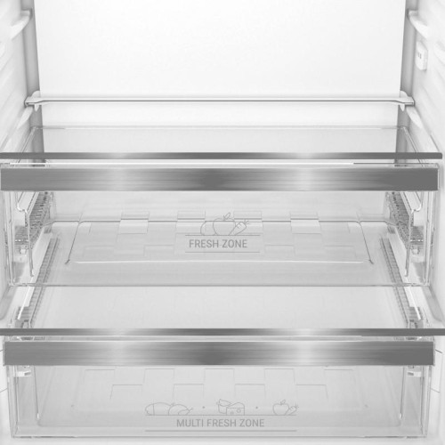 Встраиваемый холодильник/ Холодильник встраиваемый HBT 400I 869891800010 HOTPOINT