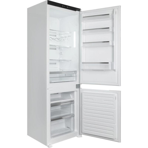 Холодильник/ Холодильник Hyundai HBR 1786 2-хкамерн. белый