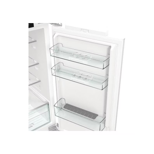 Встраиваемый холодильник Gorenje/ Встраиваемый холодильник Gorenje, полезный объем 243 л, электронное управление, цифровой дисплей, автоматическое размораживание No Frost, быстрое замораживание, интенсивное охлаждение, зона свежести с контролем влажности,
