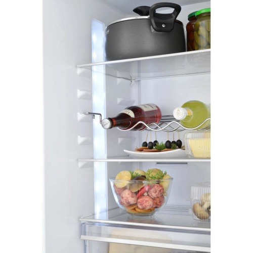 Холодильник/ Холодильник Beko Diffusion BCNA275E2S 2-хкамерн. белый (7523020013) Холодильник/ Холодильник Beko Diffusion BCNA275E2S 2-хкамерн. белый (7523020013)