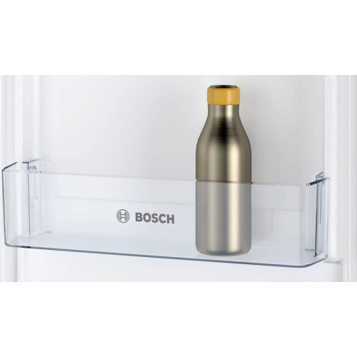 Холодильник/ Холодильник Bosch Serie 2 KIV87NSE0 2-хкамерн. белый