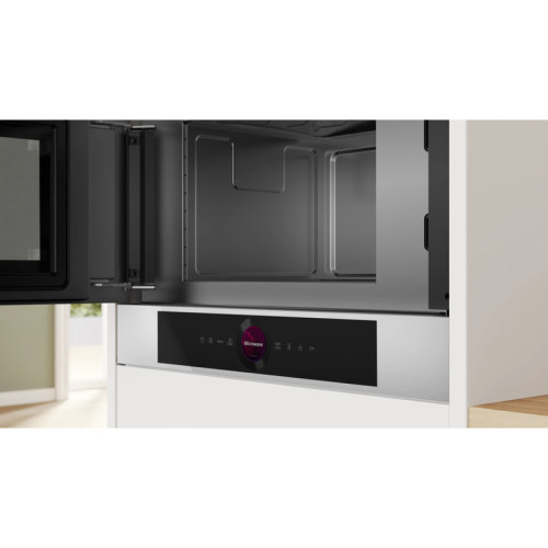 Встраиваемые микроволновые печи BOSCH/ Встраиваемые микроволновые печи BOSCH BFL7221W1 900Вт, 5 режимов, инвертер, 21 л, цвет белый, петли слева